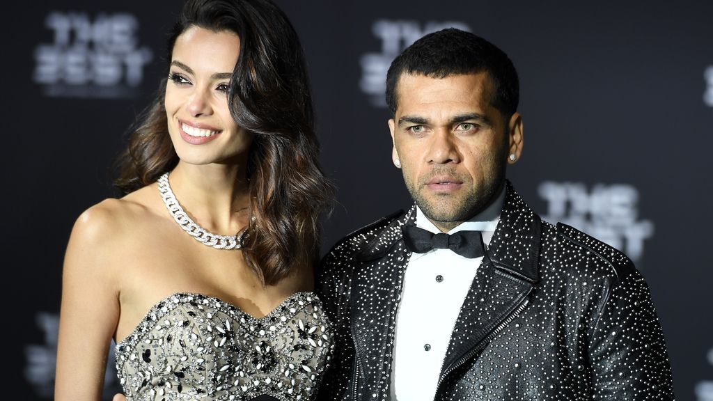 Dani Alves y Joana Sanz en los premios FIFA 'The Best'