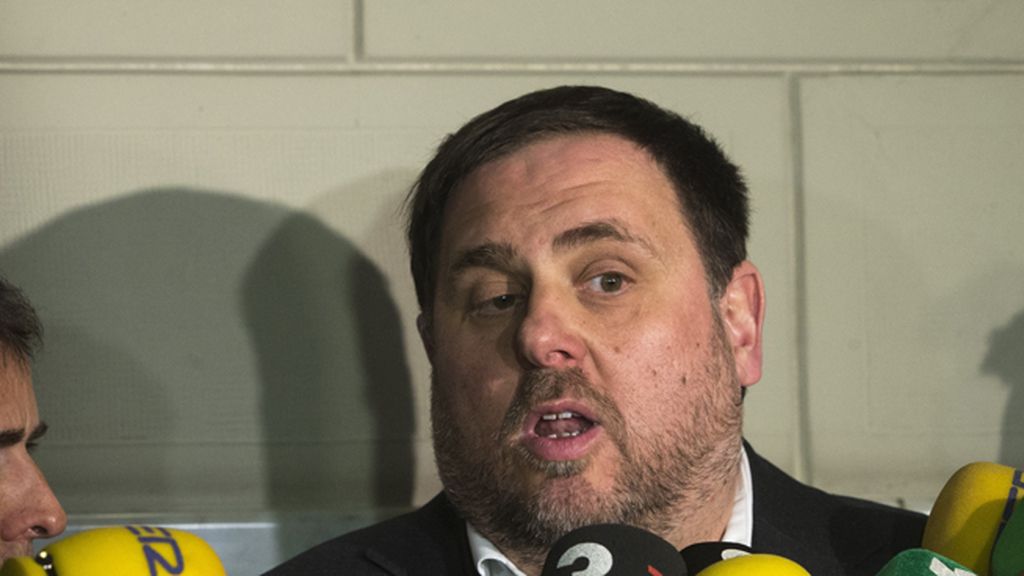 Junqueras afirma que Santamaría se va convencida de que "habrá referéndum"