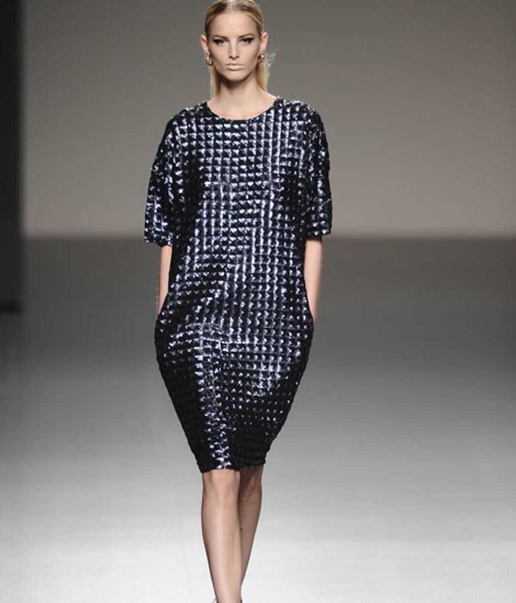 Apuesta por líneas ‘oversize’