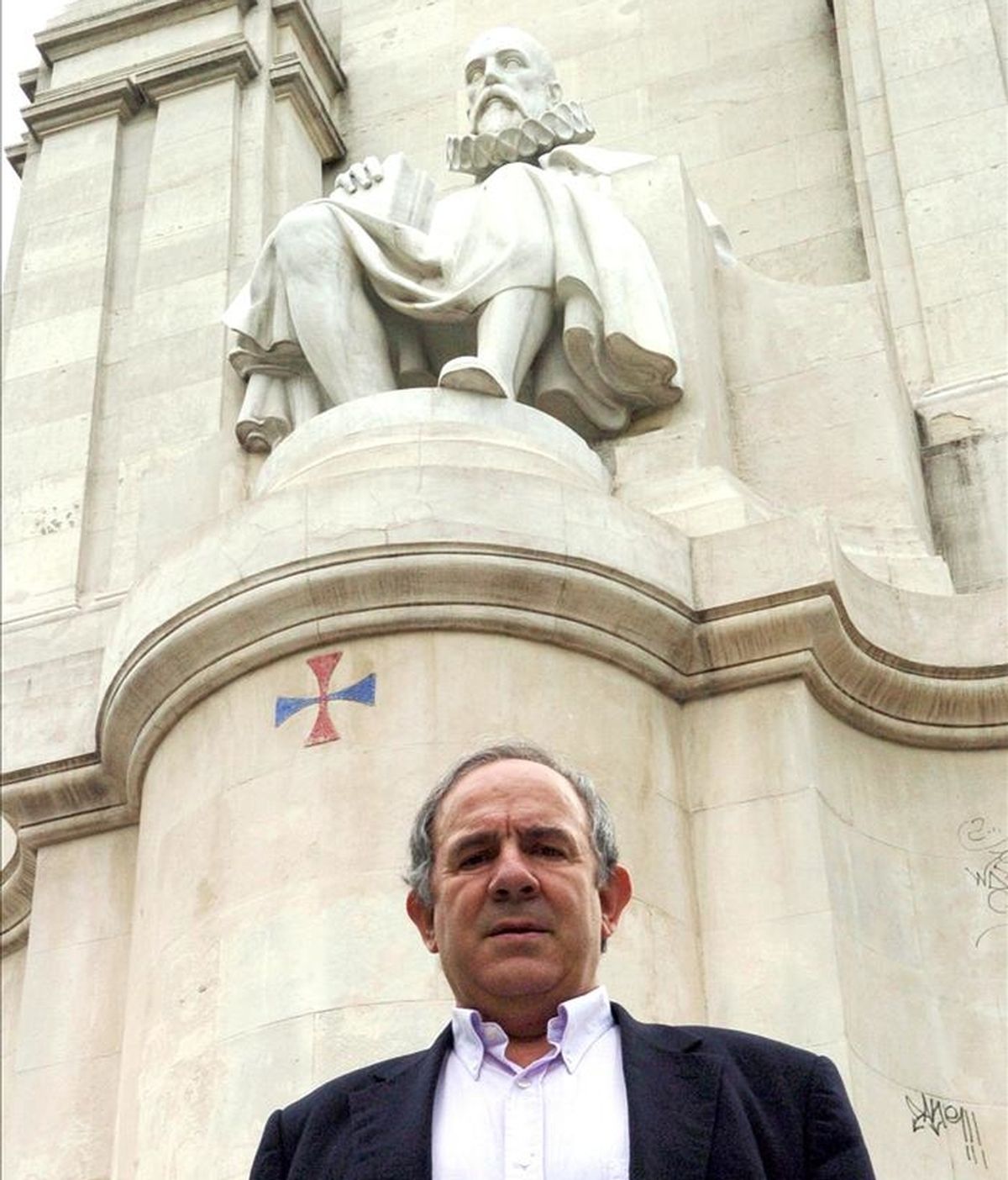 El estudioso y especialista en la obra de Miguel de Cervantes, César Brandariz. EFE/Archivo