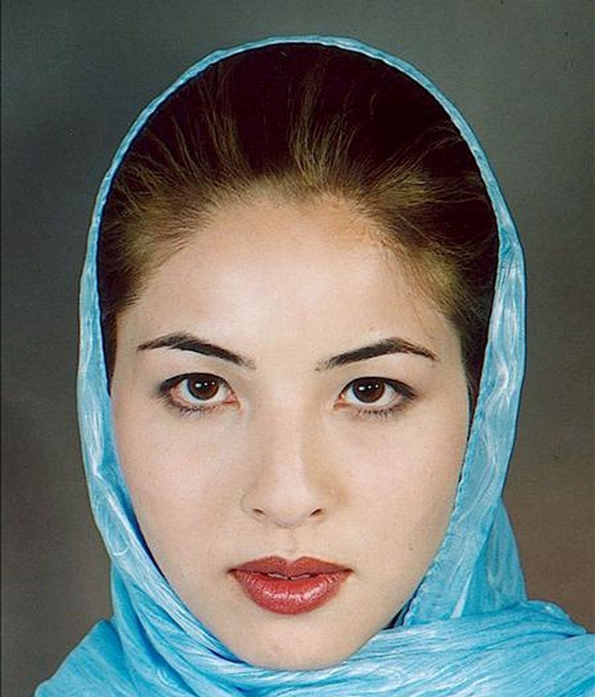 Fotografía cedida por la Asociación Nacional de Fotógrafos de Prensa de la periodista iraní-estadounidense, Roxana Saberi, quien fue detenida a principios de febrero acusada de haber cometido actividades de espionaje por un juzgado revolucionario de Irán. EFE/Archivo