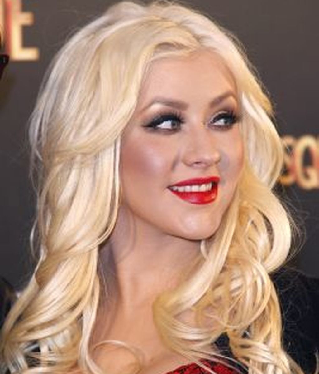 Christina Aguilera Pillada Ligera De Ropa