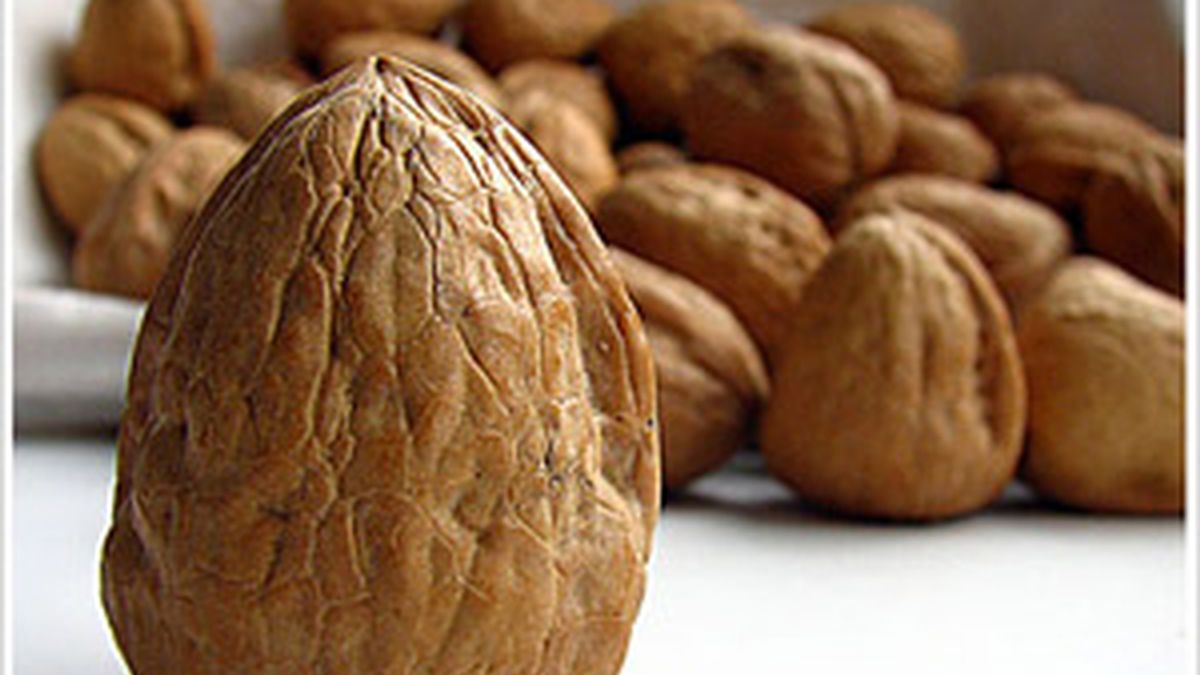 Las nueces son mejores que las galletas o las patatas fritas cuando se necesita un tentempié. Foto: Archivo.