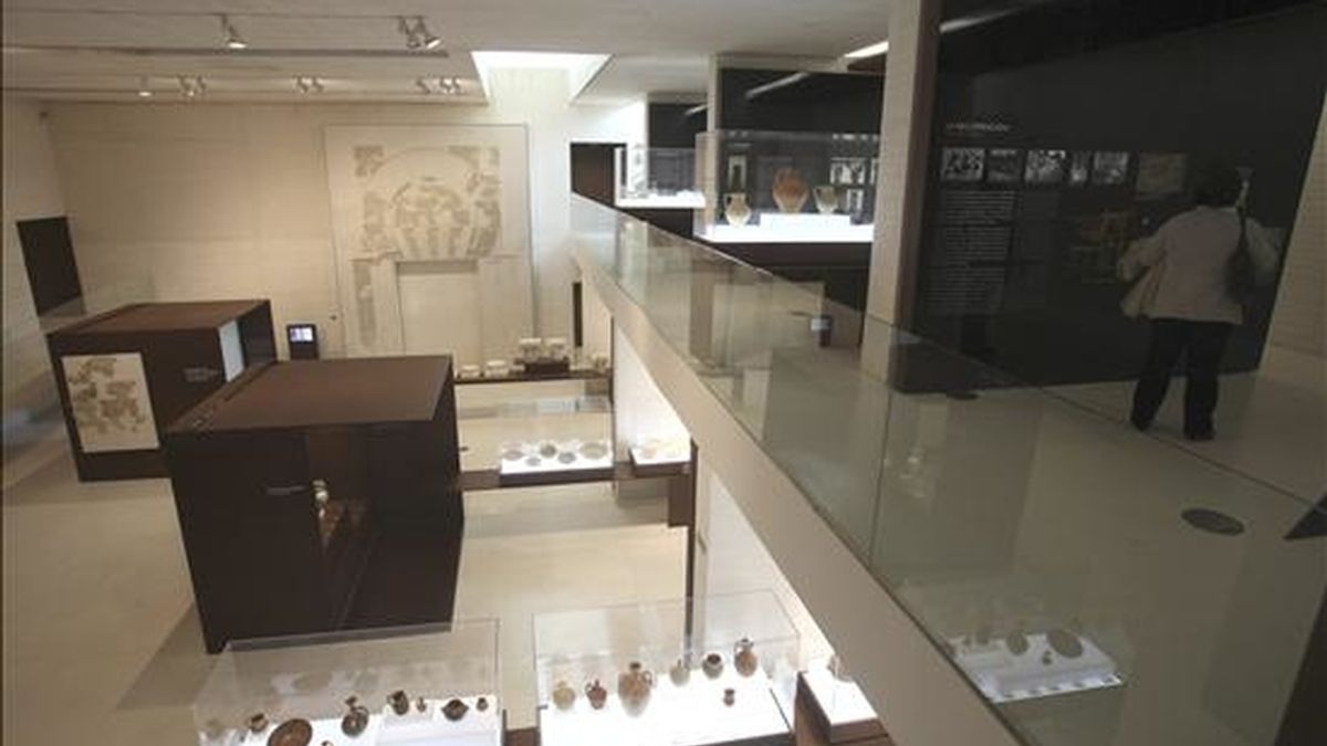 Vista del interior del museo de Medina Azahara de Córdoba que se ha convertido en el primer diseño arquitectónico español que se ha alzado con el Premio Aga Khan de Arquitectura, que distingue proyectos de conservación y revitalización urbanas de sitios de importancia cultural. EFE