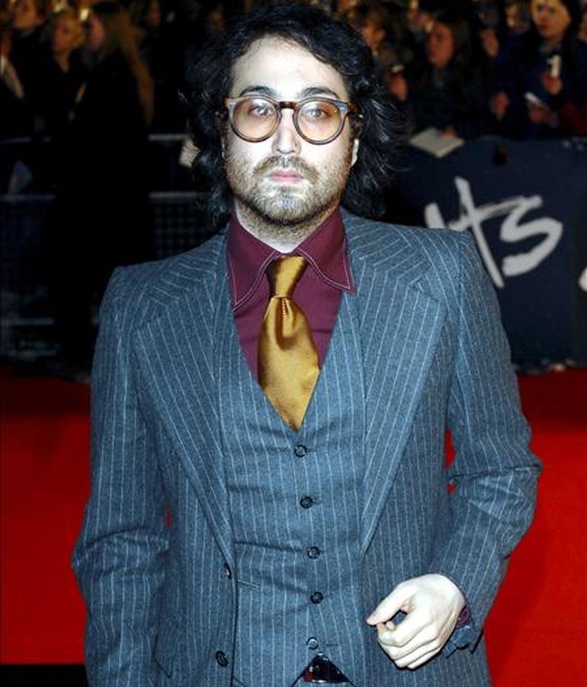 El cantante británico Julian Lennon el 20 de febrero de 2008, a su llegada a los Premios Británicos entregados en el Earls Court de Londres (Reino Unido). EFE/Archivo