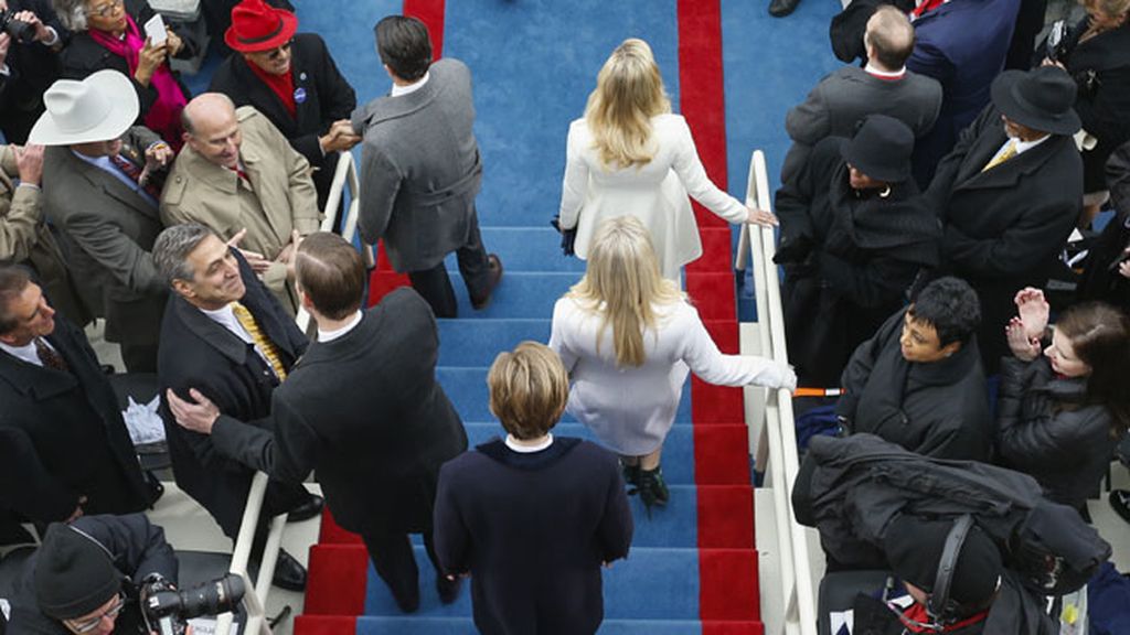 Melania y Hillary con la misma marca, todos sus hijos... la 'alfombra roja' de Trump