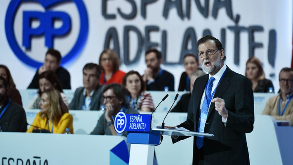 Rajoy: "Mi compromiso es más firme y mi convicción cada día va a más"