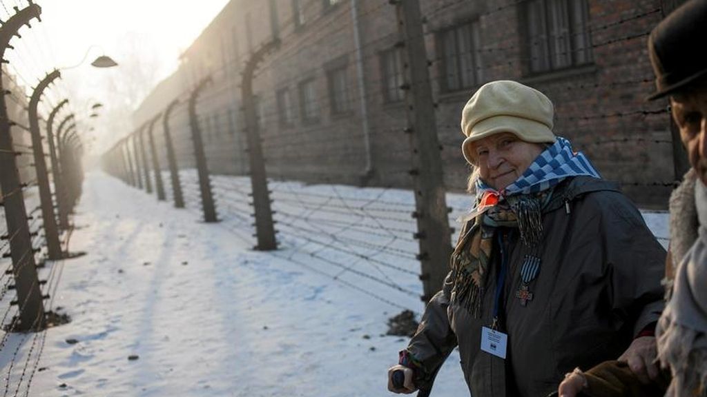 72 aniversario de la liberación de Auschwitz por el Ejército Soviético