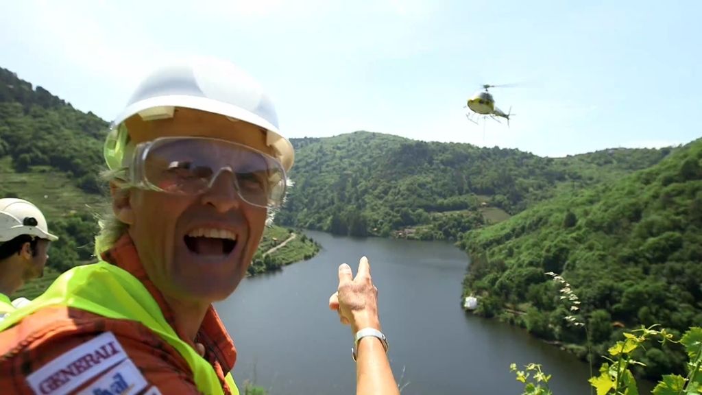 ‘Volando Voy’ ayuda a diseñar un camino en los escarpados viñedos de Ribeira Sacra