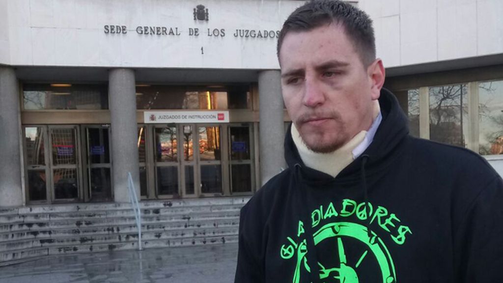 El activista antitaurino de Valdemorillo: "Me dio un montón de puñetazos por toda la cara"