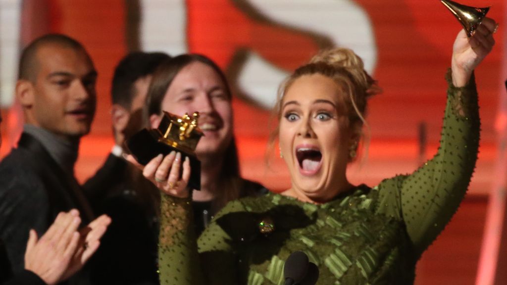 Premios Grammy: Adele se impone a Beyoncé en las principales categorías