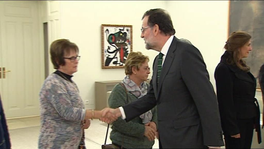 Rajoy se reúne, 14 años después, con las familias de las víctimas del Yak 42