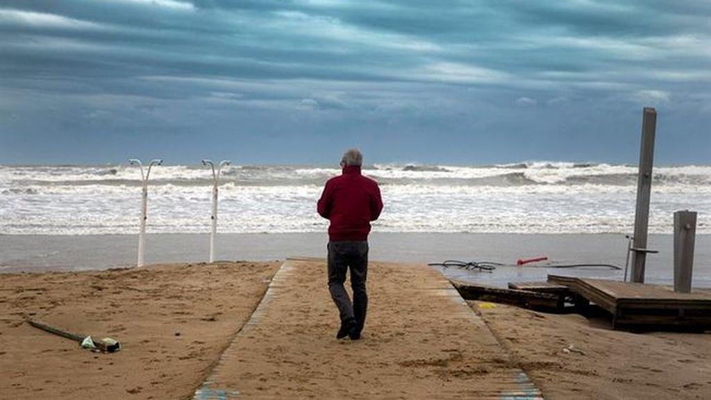 Destrozos en el litoral valenciano tras el paso del temporal