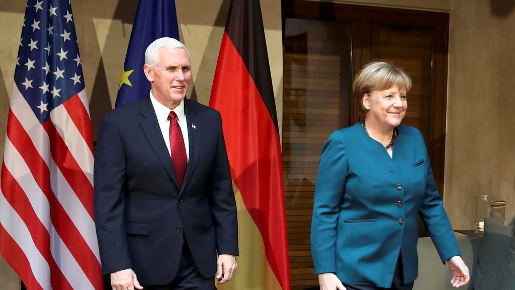 Mike Pence: “Los destinos de EEUU y Europa están entrelazados”