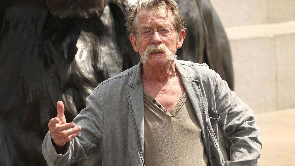 John Hurt, el todoterreno del cine con la elegancia de un lord inglés (28 de enero)