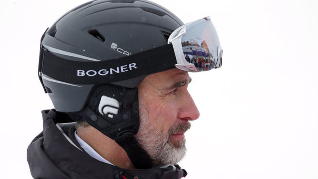 Es la primera vez que Leonor y Sofía posan esquiando