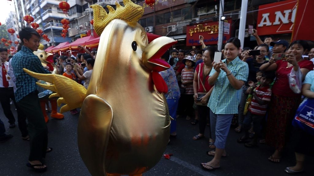 El mundo celebra el año chino del Gallo