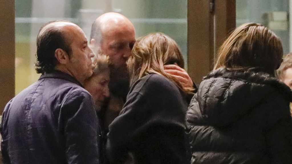 Último adiós en familia en el Tanatorio de Palencia