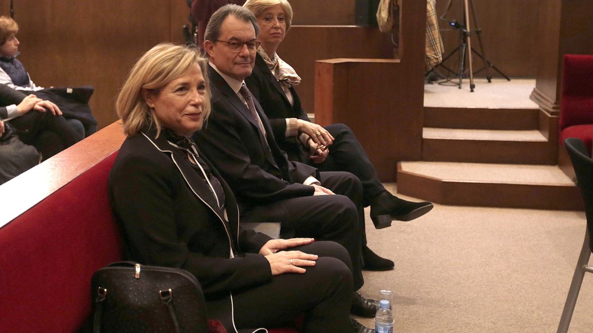 Artur Mas y las exconselleras Joana Ortega e Irene Rigau