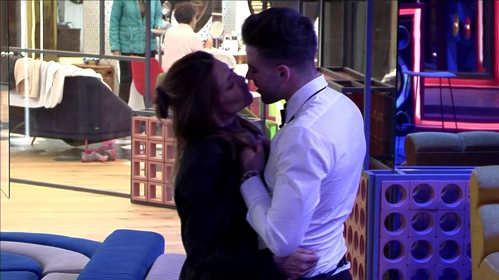 San Valentín ha surtido efecto en la pareja