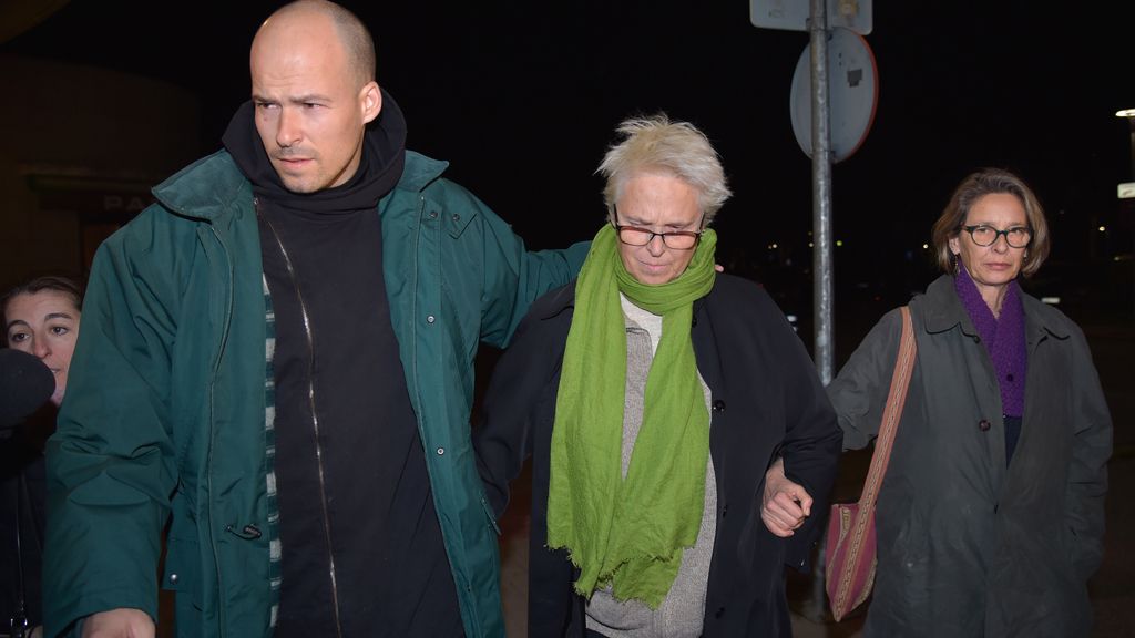 Familiares y amigos despiden a la modelo