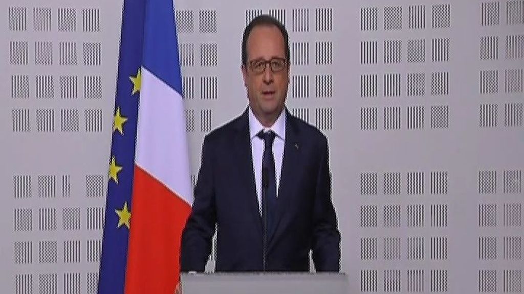 Hollande sobre el accidente de Germanwings: "Es una tragedia, no hay supervivientes