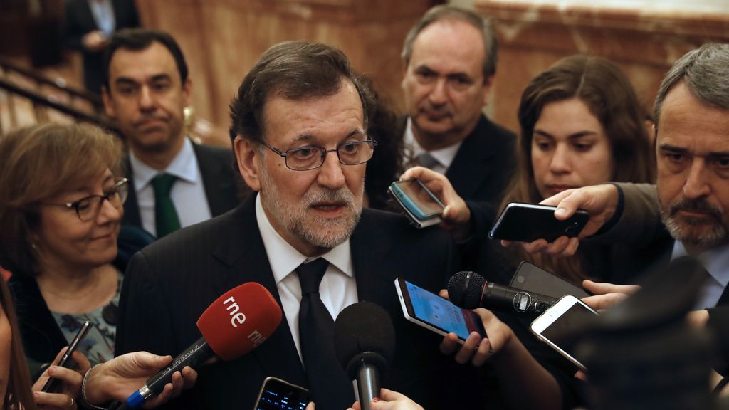 Rajoy ni confirma ni desmiente la reunión secreta con Puigdemont