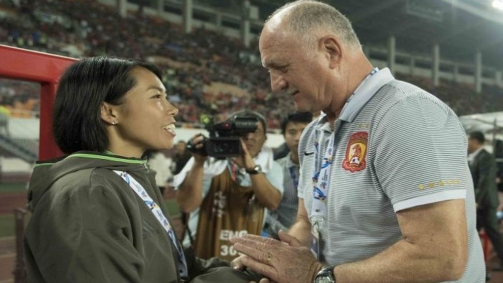 ¡La primera mujer entrenadora de un equipo de Champions!