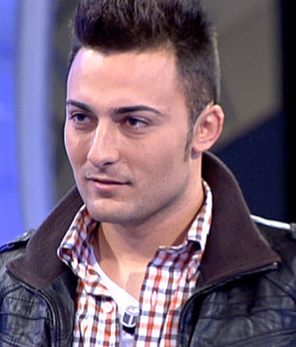 Los pretendientes de Indhira