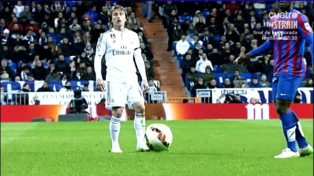 Modric cambia la cara del Madrid y el croata arropa a Lucas Silva en el centro del campo