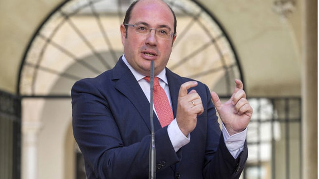 El presidente de Murcia sigue aferrado a su cargo desoyendo a Ciudadanos