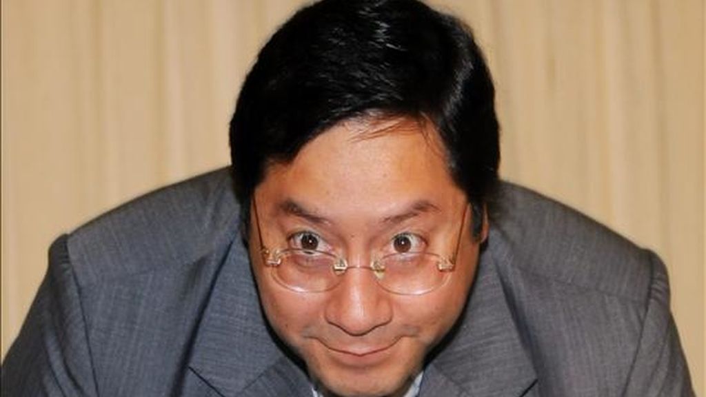 El ministro de Finanzas de Bolivia, Luis Alberto Arce, señaló que existen "irregularidades" en el proceso judicial que llevó a la Corte de La Paz a estimar procedente el amparo interpuesto por los importadores de vehículos usados afectados por un decreto del pasado 4 de diciembre. En la foto el ministro Arce en septiembre de 2008. EFE/Archivo El ministro de Finanzas de Bolivia, Luis Alberto Arce, señaló que existen "irregularidades" en el proceso judicial que llevó a la Corte de La Paz a estimar procedente el amparo interpuesto por los importadores de vehículos usados afectados por un decreto del pasado 4 de diciembre. En la foto el ministro Arce en septiembre de 2008. EFE/Archivo