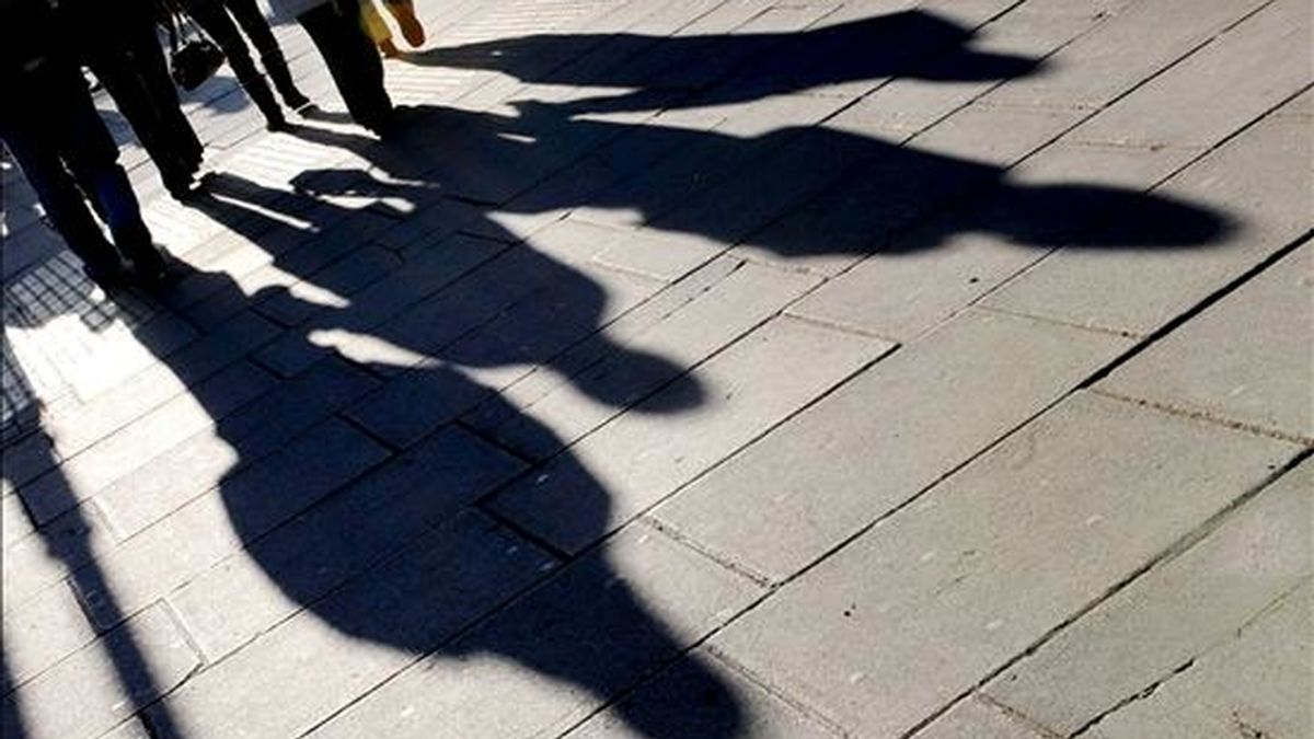 El Gobierno de Ecuador espera que la tasa de desempleo nacional para 2009 se mantenga "como máximo" en el mismo 7,3 por ciento con el que se cerró 2008. EFE/Archivo El Gobierno de Ecuador espera que la tasa de desempleo nacional para 2009 se mantenga "como máximo" en el mismo 7,3 por ciento con el que se cerró 2008. EFE/Archivo