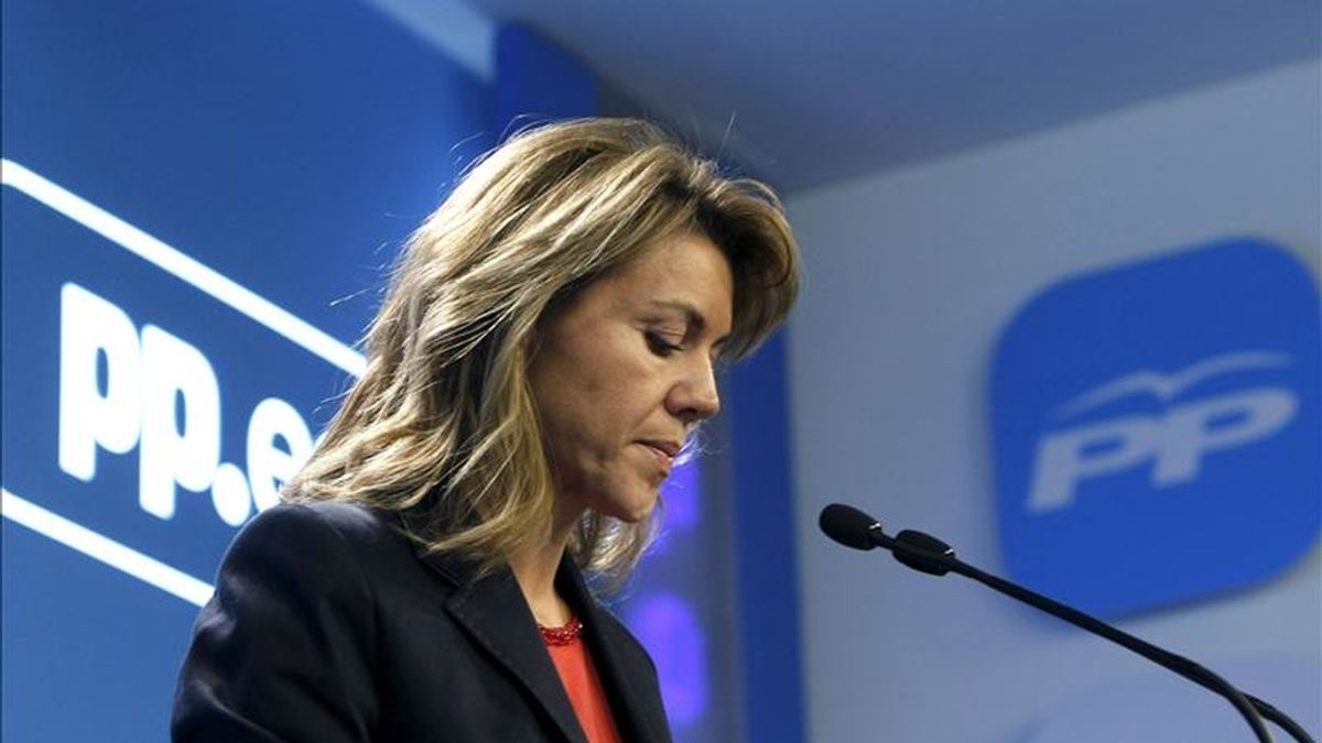 En la imagen, la secretaria general del PP, María Dolores De Cospedal, durante una conferencia de prensa. EFE/Archivo