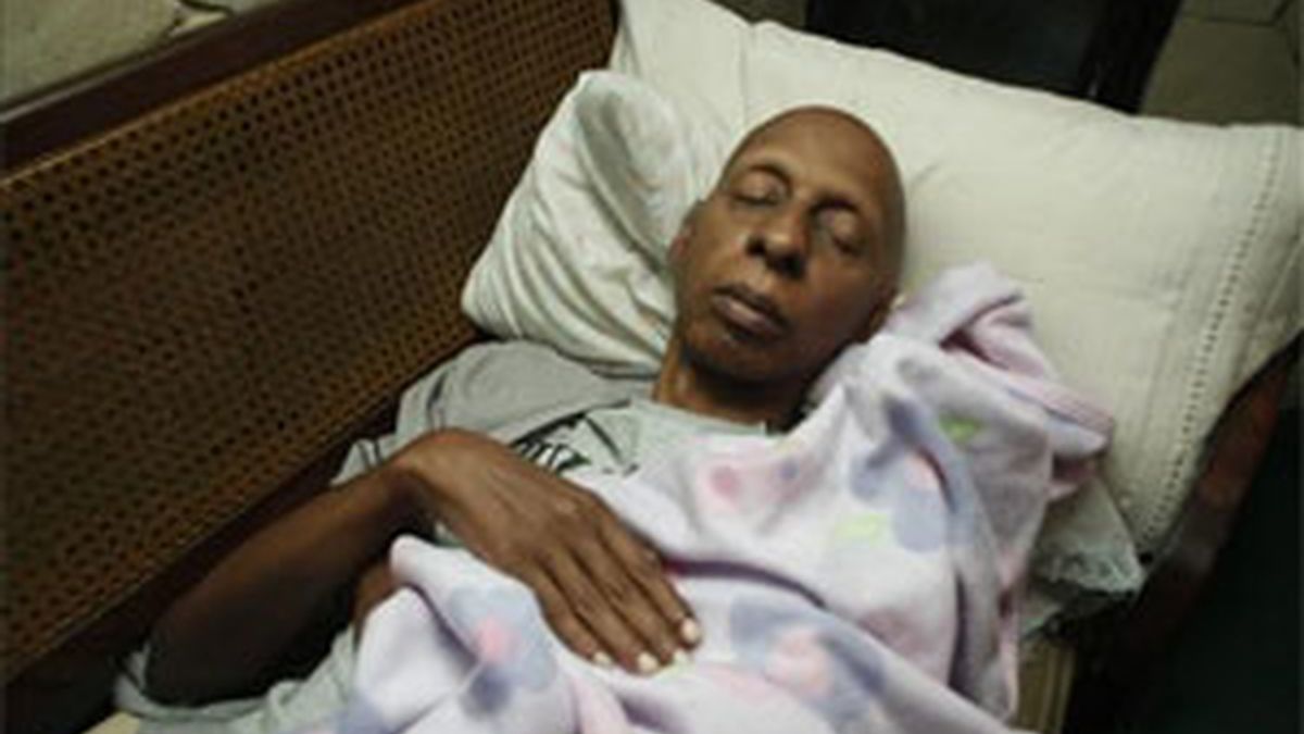 El pasado 24 de febrero Fariñas inició una huelga de hambre y sed en homenaje al preso Orlando Zapata que duró 134 días. Foto: EFE.