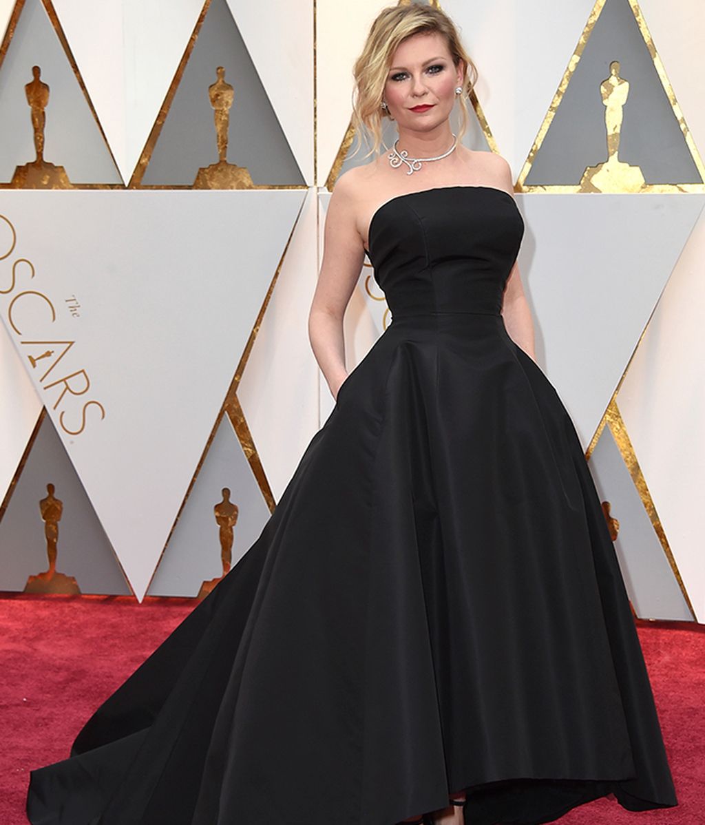 Kirsten Dunst con vestido de Dior