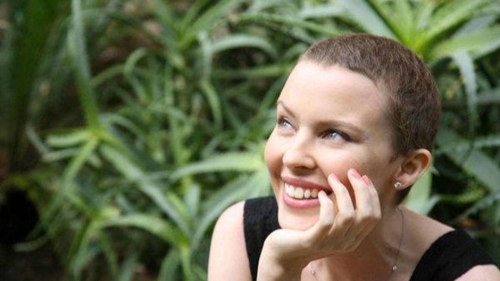 Kylie Minogue: 25 años de carrera, 25 looks