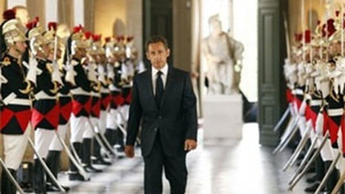 Sarkozy se dirige a las dos Cámaras por primera vez desde 1848. Vídeo: ATLAS
