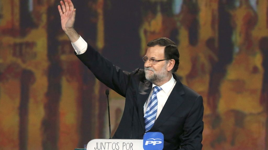 Rajoy: "No podemos jugarnos el futuro de nuestros hijos a la ruleta rusa de la incompetencia"