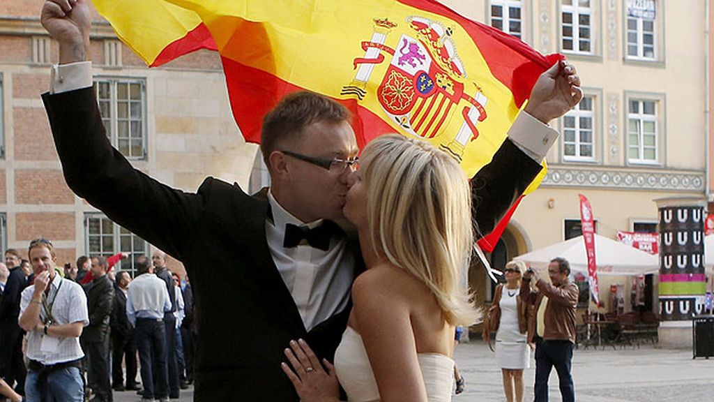 La marea roja ante la afición irlandesa