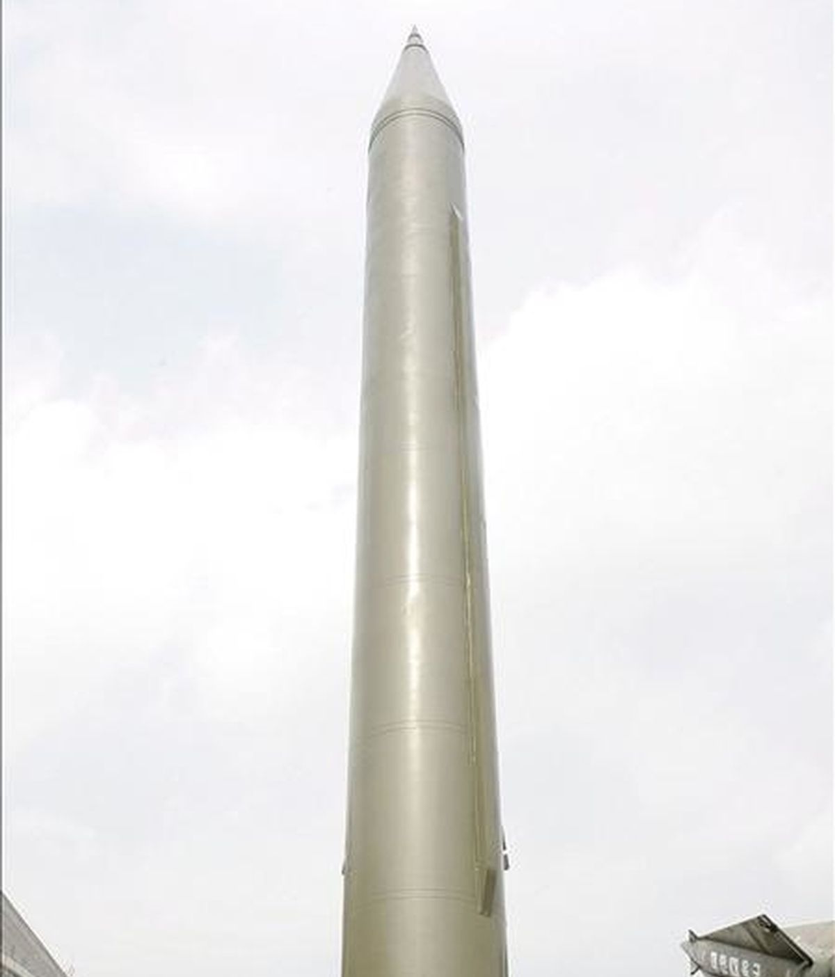 Imagen de un modelo del misil norcoreano Scud-B exhibido en el Museo de la Guerra entre Coreas en Seúl, Corea del Sur. EFE/Archivo