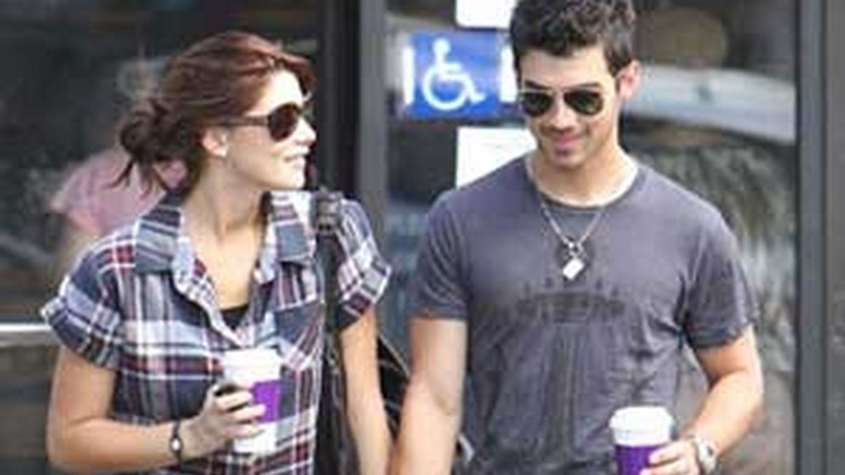 Joe Jonas y Ashley Greene, en una imagen de archivo.