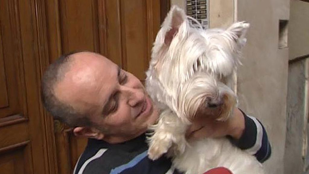 Víctor se reencuentra con su perro... pero Nou no le reconoce y pasa de él