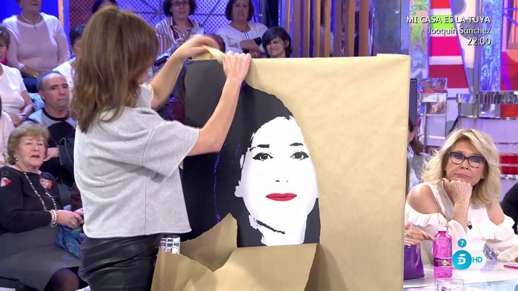 El equipo del programa recibe un bonito regalo