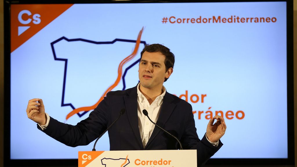 Rivera: "Algún presidente que no esté imputado tendrá el PP en Murcia, digo yo"