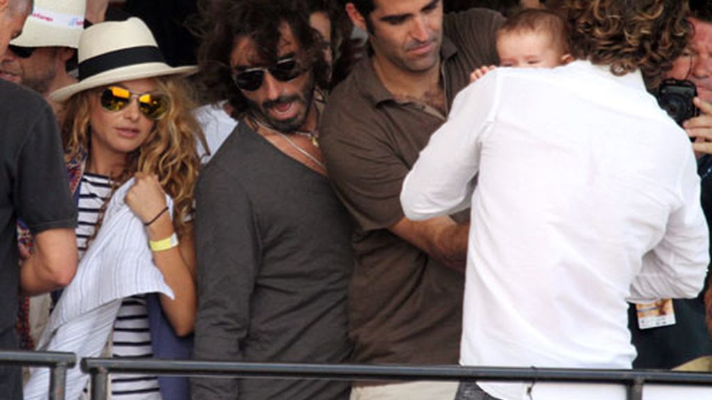 Paulina y Colate salen de paseo por Miami con Andrea Nicolás