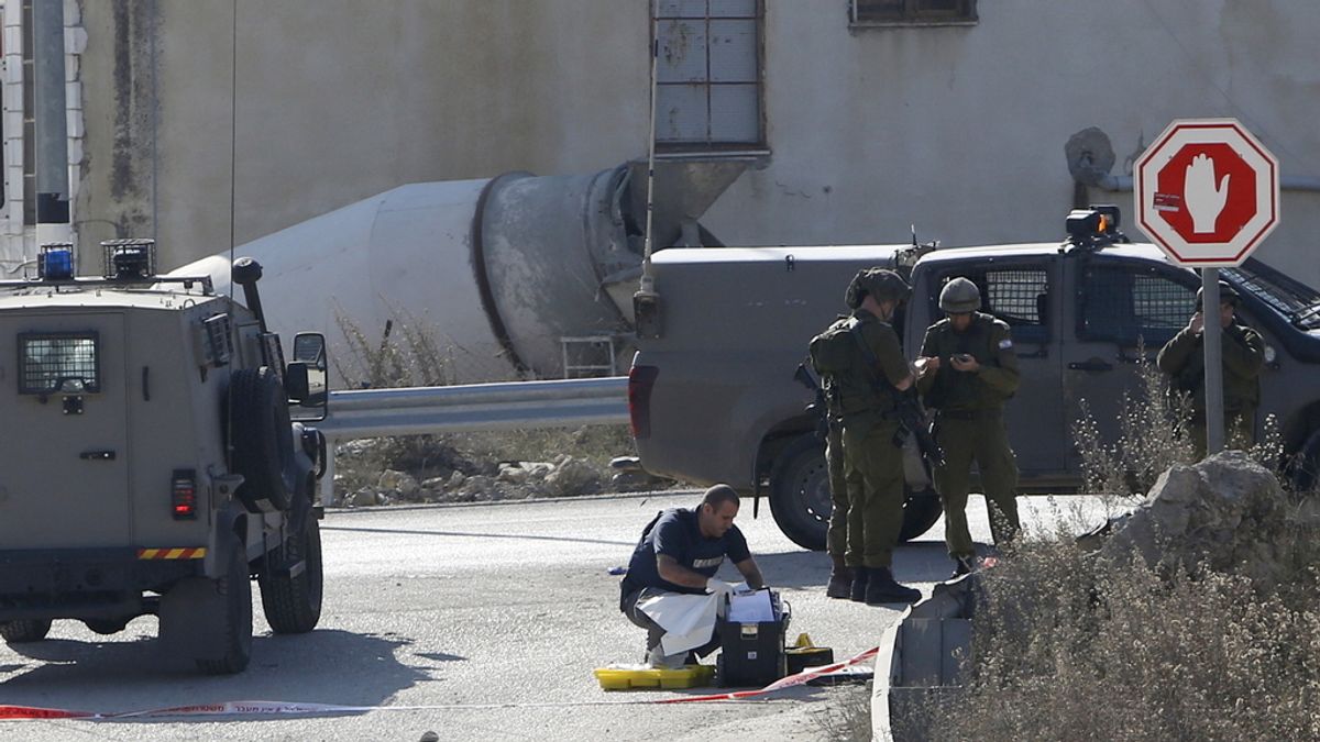 Matan a tiros a un palestino que acuchilló a dos guardias israelíes