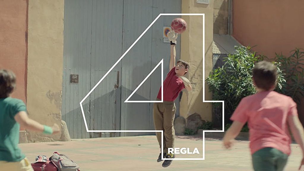 'Sal y Juega', nueva campaña de Coca-Cola