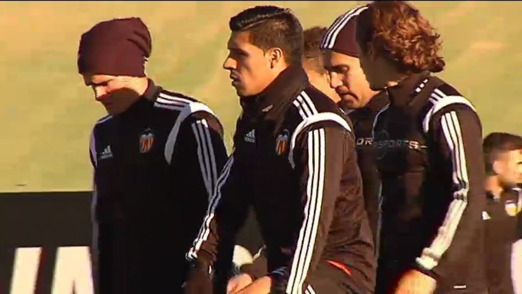 El Valencia CF entrena para su próximo encuentro contra el Real Madrid