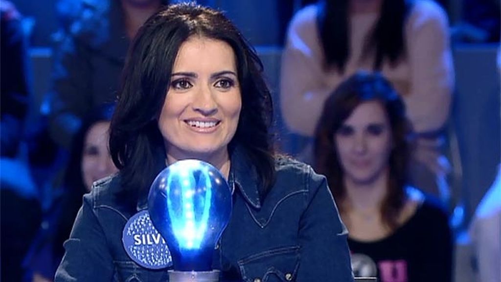 Silvia Abril lo da todo con la canción 'I gotta feeling'... de Coldplay